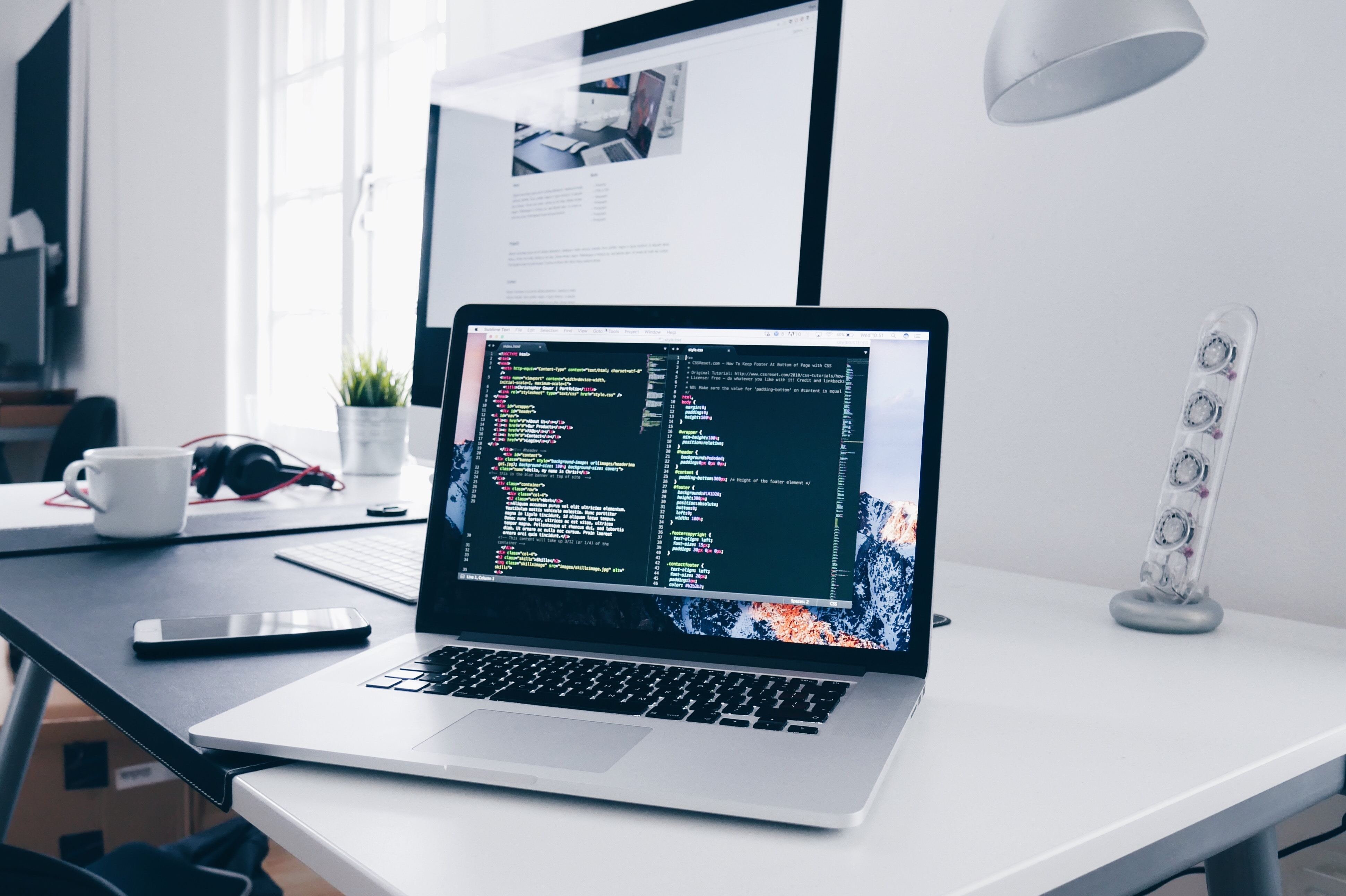 Image of a laptop on a desk